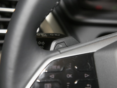 2022款 50 e-tron quattro 荣耀型 锦衣套装
