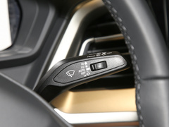 2022款 50 e-tron quattro 荣耀型 锦衣套装