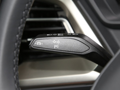2022款 50 e-tron quattro 荣耀型 锦衣套装