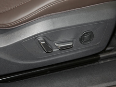 2022款 50 e-tron quattro 荣耀型 锦衣套装