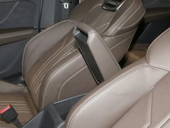 2022款 50 e-tron quattro 荣耀型 锦衣套装