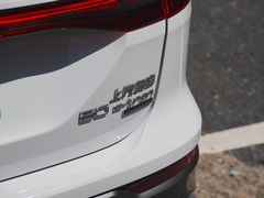 2022款 50 e-tron quattro 荣耀型 锦衣套装