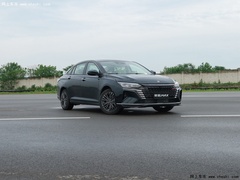 2021款 1.5T 暗夜锋芒版