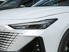 2022款 1.5T 卓越型