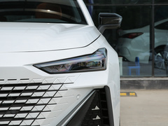 2022款 1.5T 卓越型