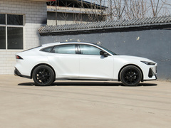 2022款 1.5T 尊贵型