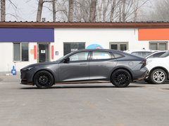2022款 1.5T 运动版