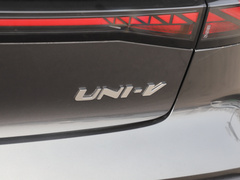 2022款 1.5T 运动版