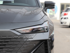 2022款 1.5T 运动版