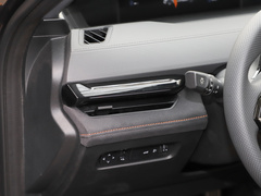 2022款 1.5T 运动版
