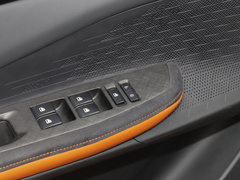 2022款 1.5T 运动版