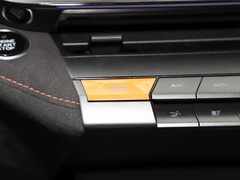 2022款 1.5T 运动版
