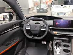 2022款 1.5T 运动版