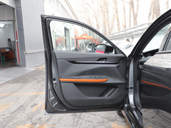 2022款 1.5T 运动版
