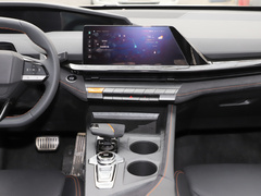 2022款 1.5T 运动版