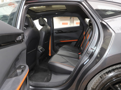 2022款 1.5T 运动版