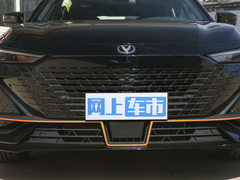 2022款 1.5T 运动版