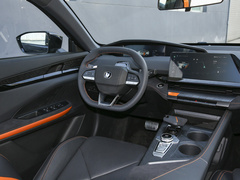 2022款 1.5T 运动版
