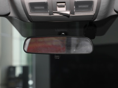 2022款 2.0L 自动两驱智尚型