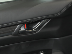 2022款 2.0L 自动两驱智雅型