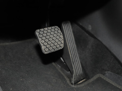 2022款 2.0L 自动两驱智雅型