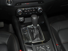 2022款 2.0L 自动两驱智雅型