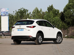 2022款 2.0L 自动两驱智雅型