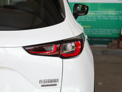 2022款 2.0L 自动两驱智雅型