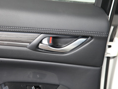 2022款 2.0L 自动两驱智雅型