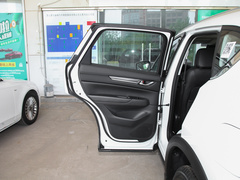 2022款 2.0L 自动两驱智雅型