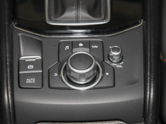2022款 2.0L 自动两驱智雅型