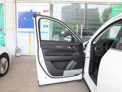 2022款 2.0L 自动两驱智雅型