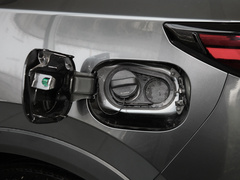 2022款 2.5L 自动两驱智慧型