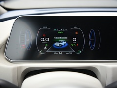 2022款 400km标准续航 尊贵型 三元锂