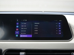 2022款 400km标准续航 尊贵型 三元锂