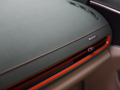 2022款 400km标准续航 尊贵型 三元锂