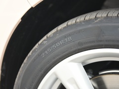 2022款 400km标准续航 尊贵型 三元锂