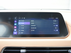 2022款 400km标准续航 尊贵型 三元锂