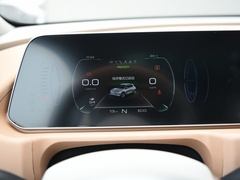 2022款 400km标准续航 尊贵型 三元锂