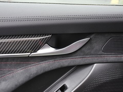 2022款 2.0T 柴油四驱亚马逊版 5座
