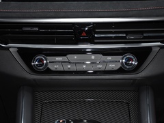 2022款 2.0T 柴油四驱亚马逊版 5座