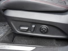 2022款 2.0T 柴油四驱亚马逊版 5座