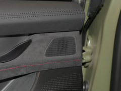 2022款 2.0T 柴油四驱亚马逊版 7座