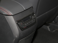 2022款 2.0T 柴油四驱亚马逊版 7座