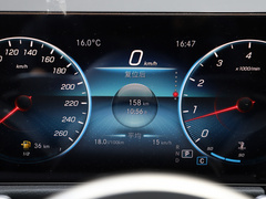 2022款 GLB 220 4MATIC 