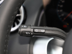 2022款 GLB 220 4MATIC 