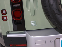 2023款 110 V8