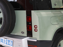 2023款 110 V8