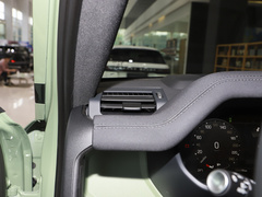 2023款 110 V8