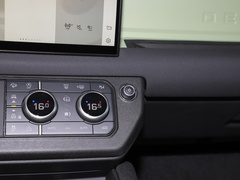 2023款 110 V8